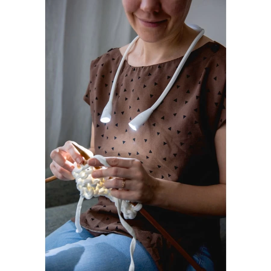 Airam USB 120lm Led Luku- Ja Käsityövalo 6 Airam USB 120lm Led Luku- Ja Käsityövalo - Image 4